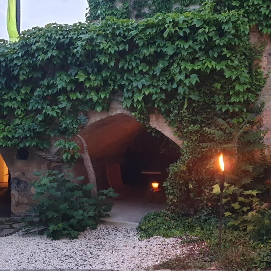 Bed and Breakfast La Tour Noble Saint-Saturnin  Exterior foto