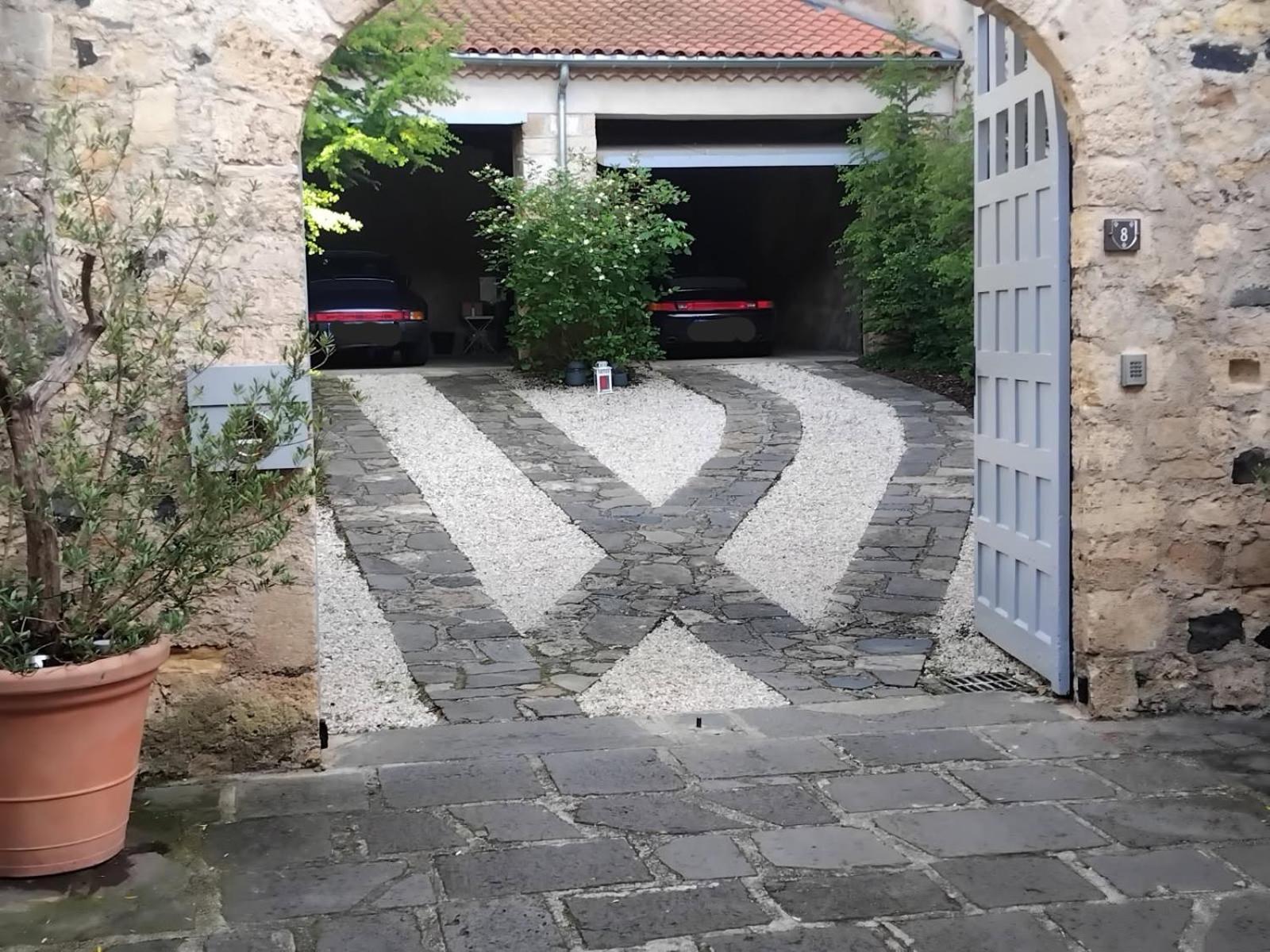 Bed and Breakfast La Tour Noble Saint-Saturnin  Exterior foto